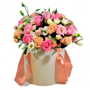  Kemer Çiçek Siparişi - Kutuda Pembe Gül Ve Beyaz Lisyantus